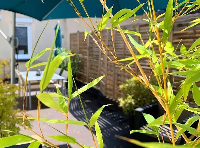 Eco-appart'hotel - Bde Apartment *