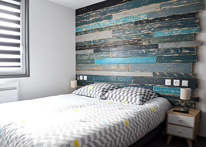 Eco-appart'hotel - Bde Apartment